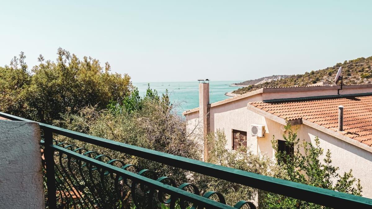 Fully Renovated One Bedroom Apartment With A Seaview - A Sevid Zewnętrze zdjęcie