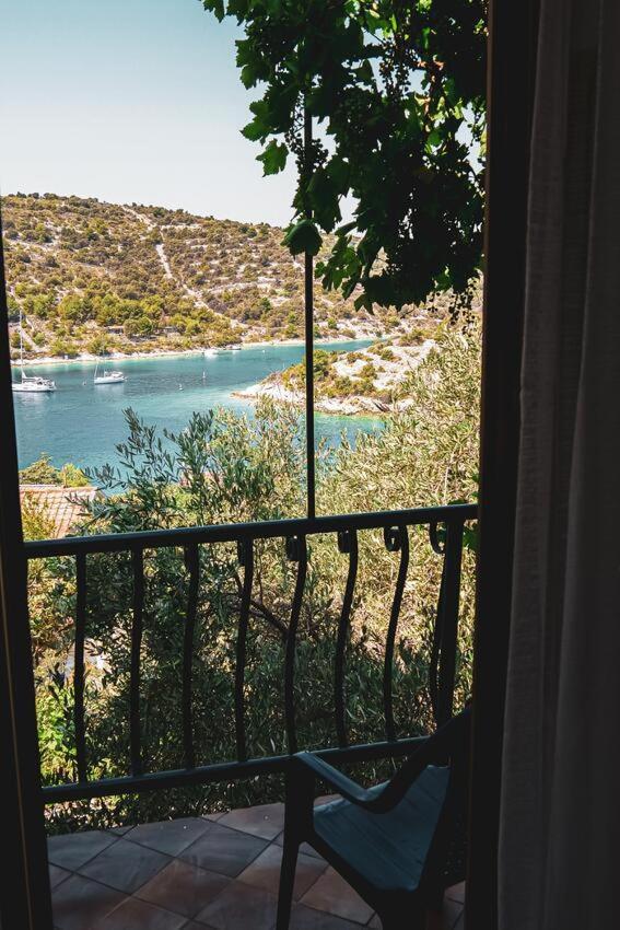 Fully Renovated One Bedroom Apartment With A Seaview - A Sevid Zewnętrze zdjęcie